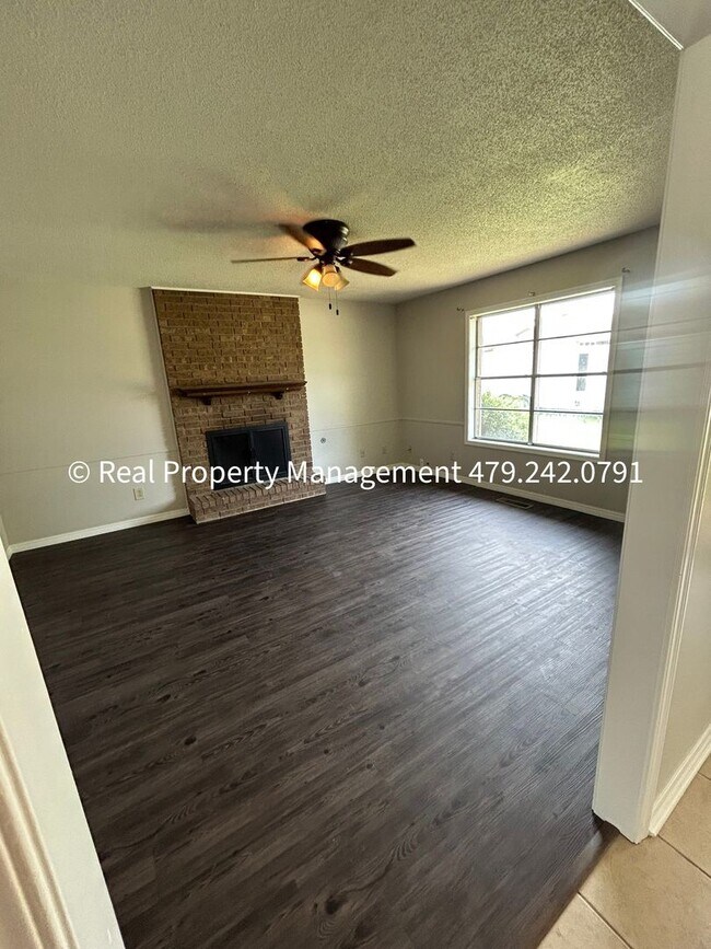 2320 S 50th St, Fort Smith, AR 72903 - photo 2