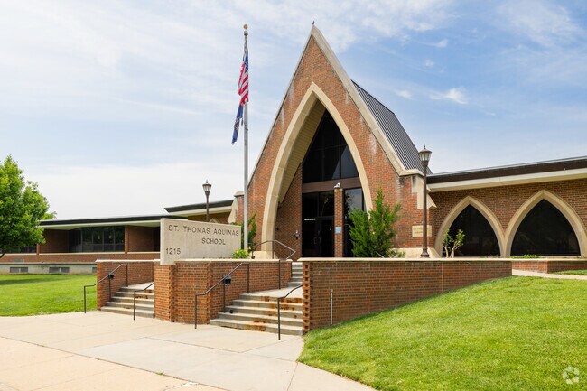 Kids can attend St Thomas Aquinas Catholic School in Wichita.