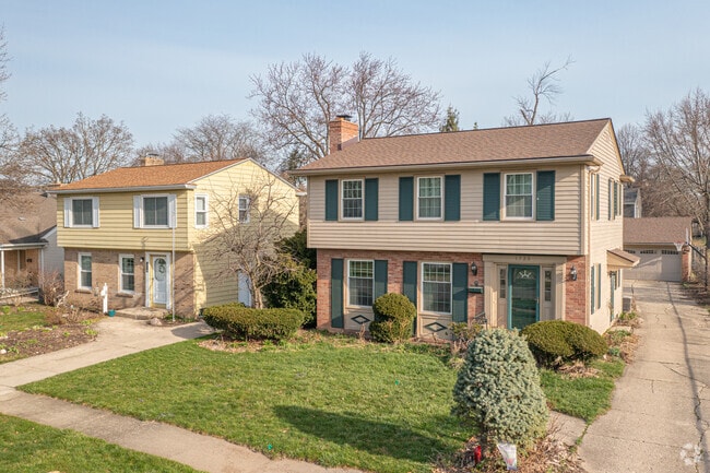 Well-maintained Garrison Colonial two-story homes are found in the Eastgate neighborhood.