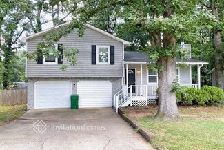 5370 Zachary Dr, Stone Mountain, GA 30083
