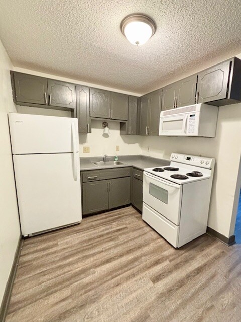 1805 Arlington Ave Unit 7, Des Moines, IA 50314