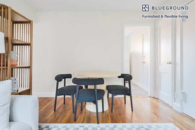 266 Harvard St unit FL1-ID1273, Cambridge, MA 02139 - photo 5