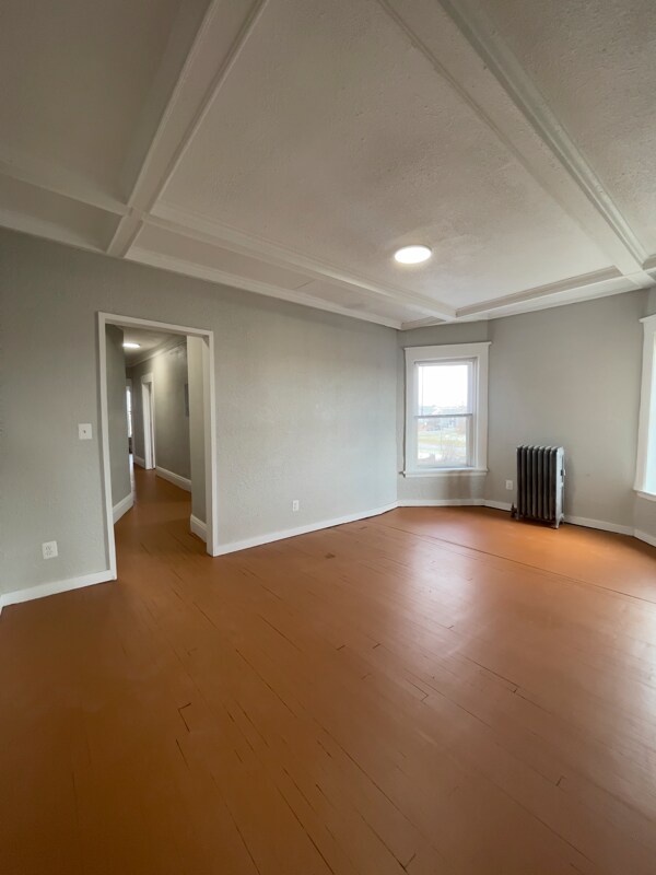 287 E Edsel Ford Fwy unit 3 bedroom, Detroit, MI 48202 - photo 6