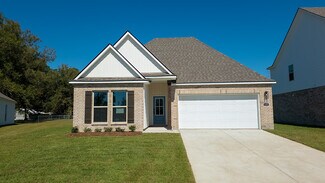 24403 Arrowhead Rd, Ponchatoula, LA 70454