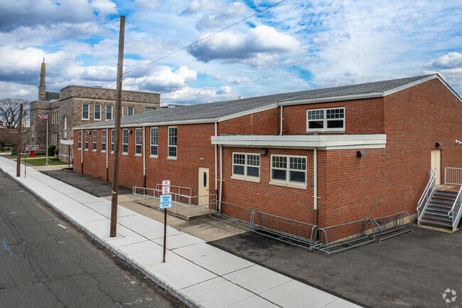 Community Middle School boasts a student-teacher ratio of 12 to 1, located in Bound Brook, NJ.
