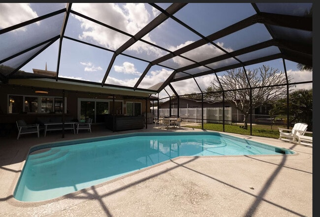 5921 SW 17th Ct, Plantation, FL 33317 - photo 2