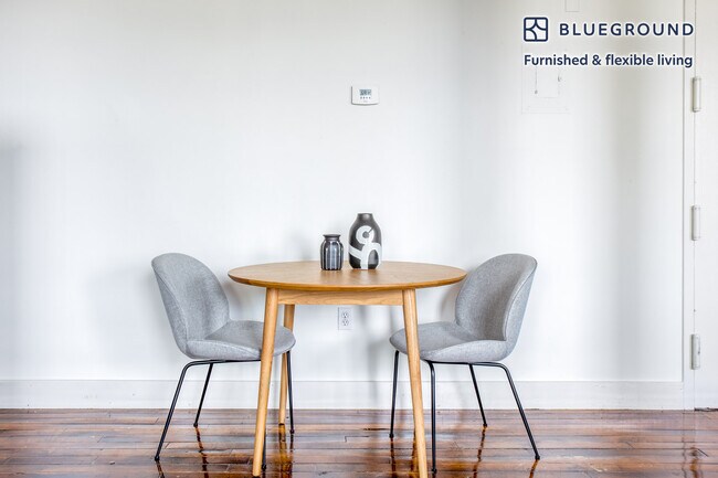 791 Tremont St unit FL4-ID358, Boston, MA 02118 - photo 5