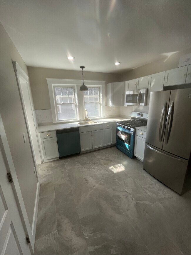 41 Brimmer St unit 41, Watertown, MA 02472 - photo 2