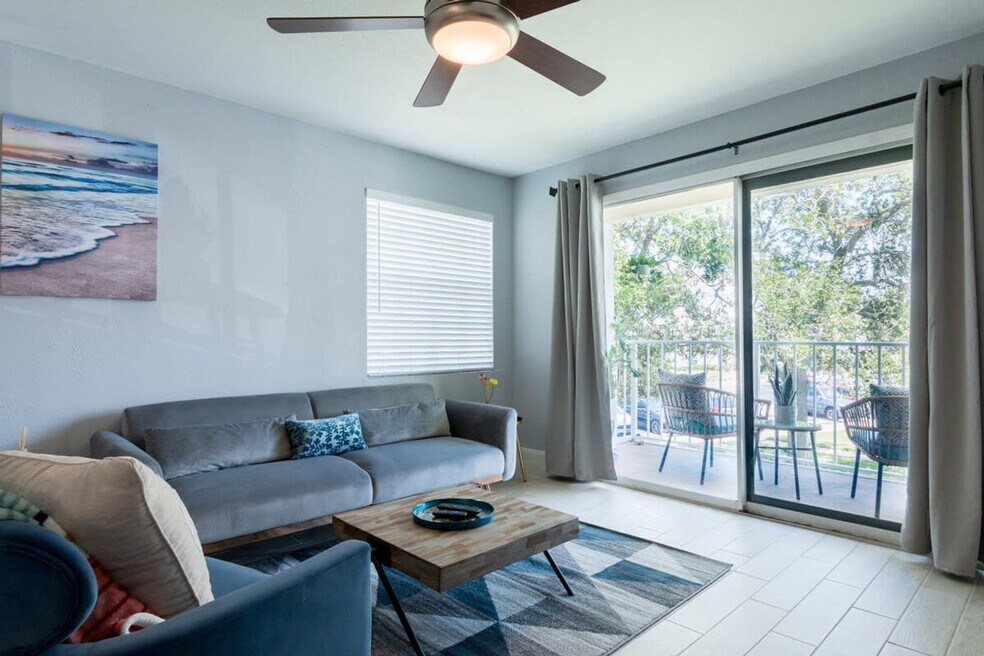 650 SE Island Club Dr unit FL2-ID1044347P, Indialantic, FL 32903 - photo 1