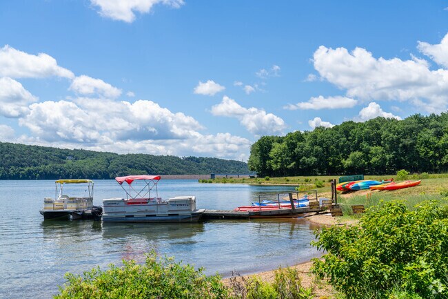 Rent a boat and head out on the lake at Beltzville State Park.
