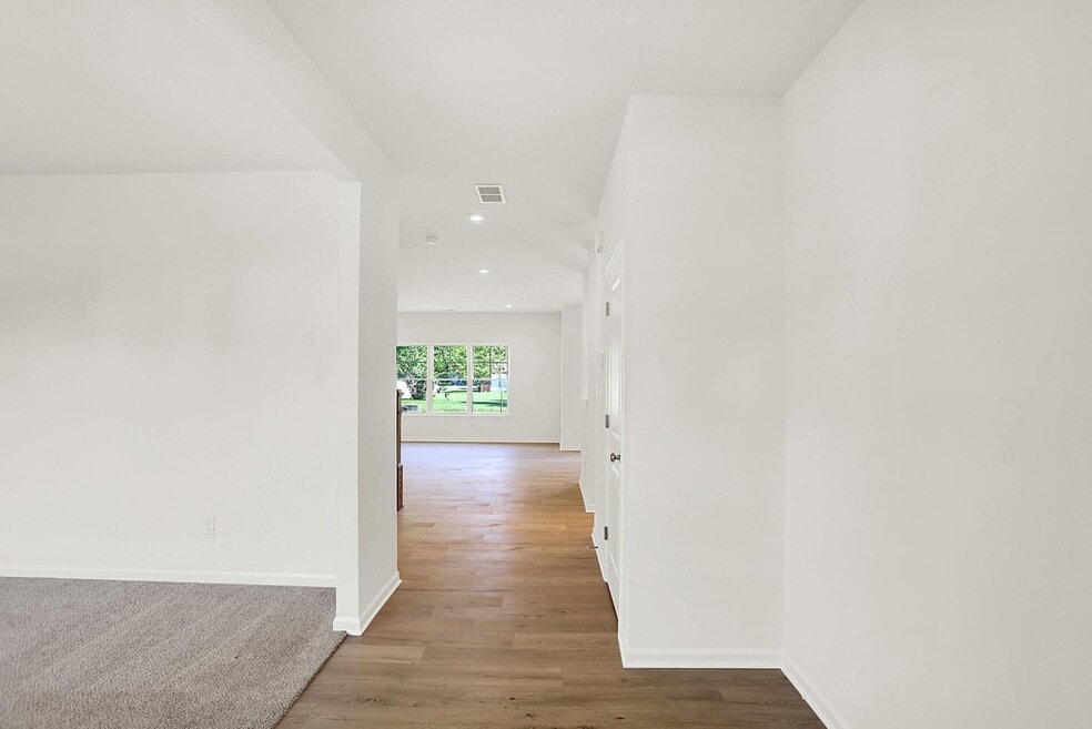 7056 Jackson Dr, Cumberland, IN 46229 - photo 1