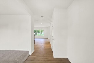 7056 Jackson Dr, Cumberland, IN 46229