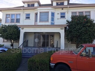 747 54th St, Oakland, CA 94609