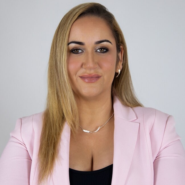 Agent Photo