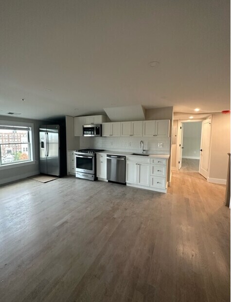 13 Greylock Rd unit 1, Allston, MA 02134 - photo 3