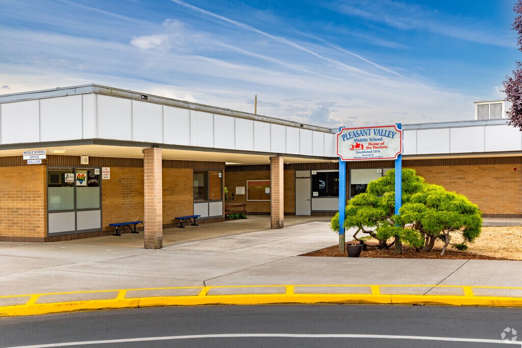Pleasant Valley Middle School shares a campus with the Elementary School.
