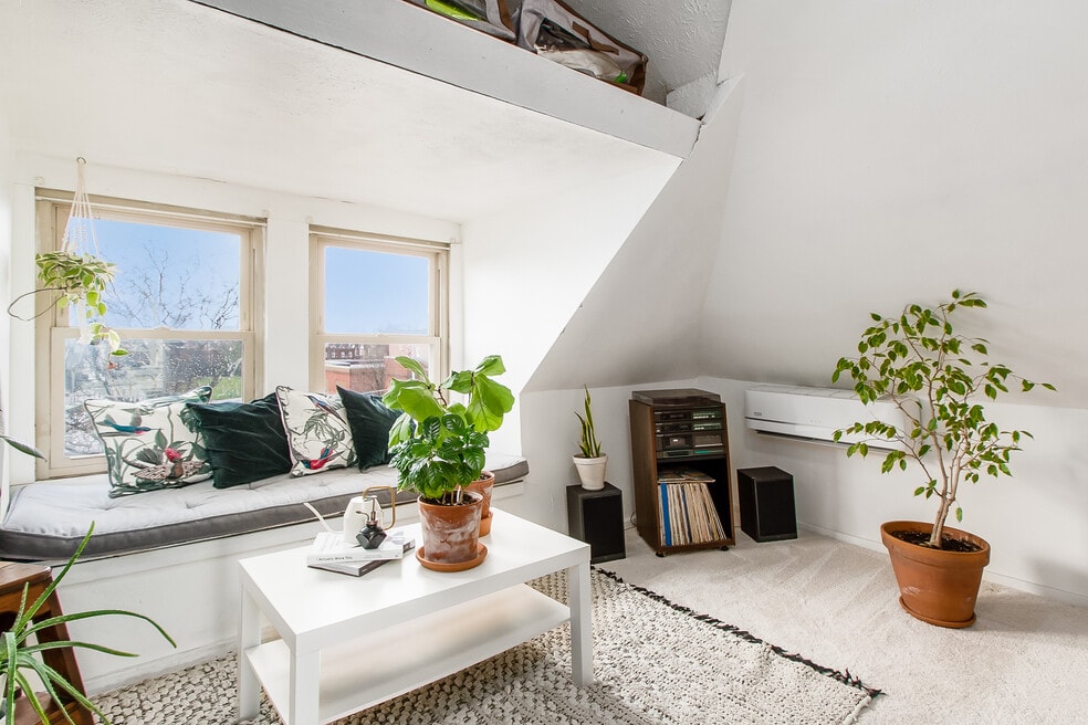 234 E 7th Ave, Columbus, OH 43201 - photo 1