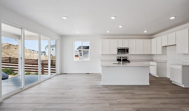 4651 Sugar Beet St, Johnstown, CO 80534 - photo 5