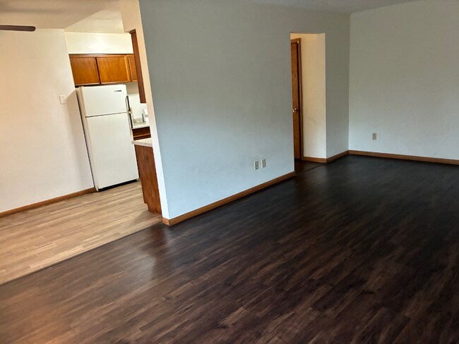 8936 Newton Ave S unit 8, Minneapolis, MN 55431 - photo 2