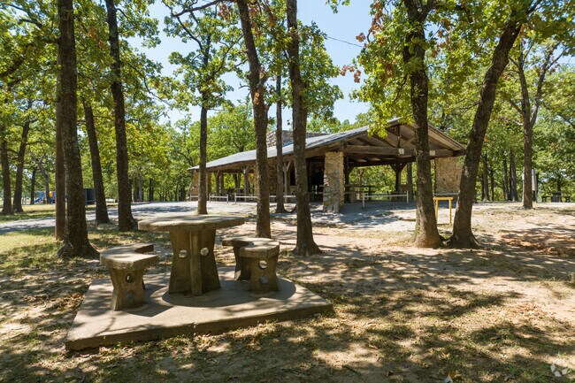 Chandler park offers a pavillion for park attenders that can be reserved for parties.