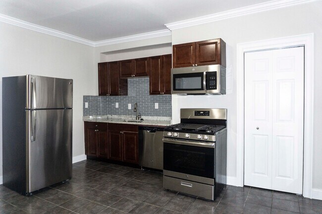 101 Chelsea St unit 1, Boston, MA 02128 - photo 2