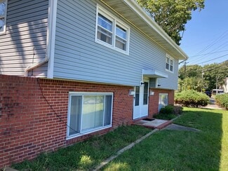 3 Seashore Ln, Somers Point, NJ 08244