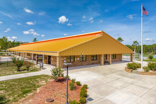 Suncoast Elementary has a student population of 762 and the school serves PK-5 in Spring Hill.