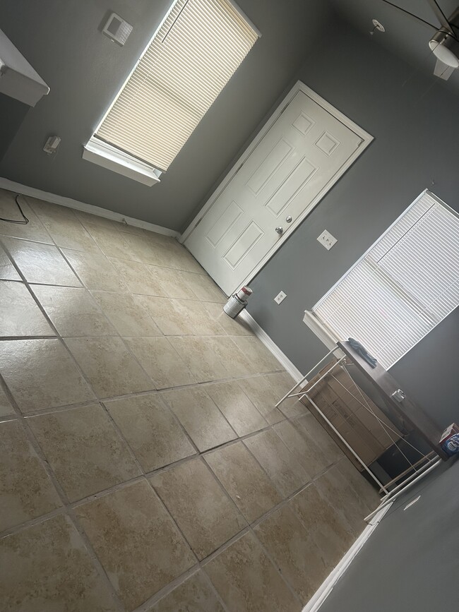 2226 Fats Domino Ave, New Orleans, LA 70117 - photo 3