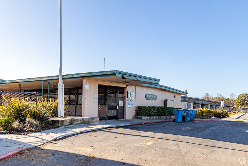 Herbert Hoover Elementary School has dozens of effective and excellent teachers and staff.