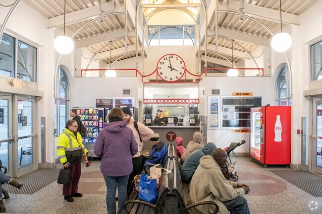 Just blocks from Northside-Hester Park, Metro Bus Transit has a transit center in downtown St. Cloud.