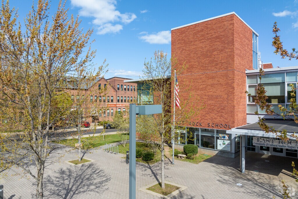 East Rock Community Magnet School provides learning themes like culture and politics.
