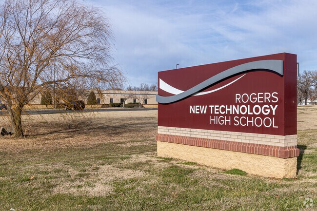 Rogers New Technology High School is #1 in Niche Standout High Schools in Arkansas.