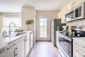 230 Barton Creek Dr, Charlotte, NC 28262