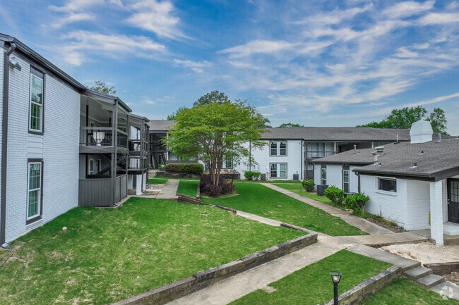 Trails at Northpointe, Jackson, MS 39211 - photo 7