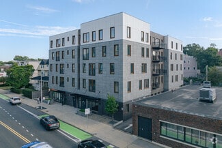 42 N Beacon St, Allston, MA 02134