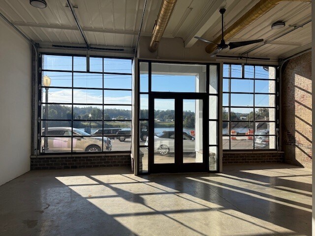 206 E Main St unit Commercial Space, Pomeroy, OH 45769 - photo 3