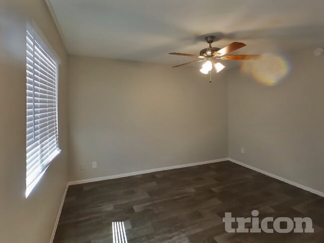 459 S Johnson, Mesa, AZ 85202 - photo 5