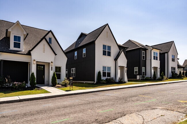 You can find several new homes in the Historic Downtown Jackson neighborhood.