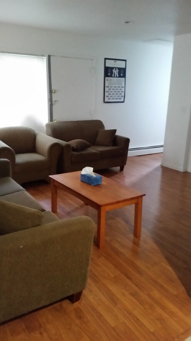 1130 S Forest Ave unit 2, Ann Arbor, MI 48104 - photo 3