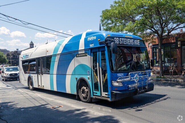 East Bayside is well-connected by public transportation.