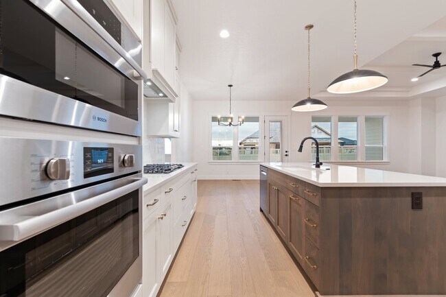 829 W Buroak Dr, Meridian, ID 83642 - photo 4