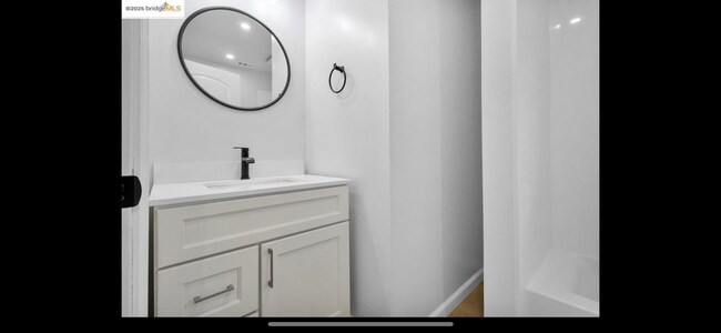 2224 107th Ave, Oakland, CA 94603 - photo 5