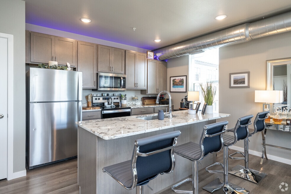 Mill on Main I & II, Austin, MN 55912 - photo 1