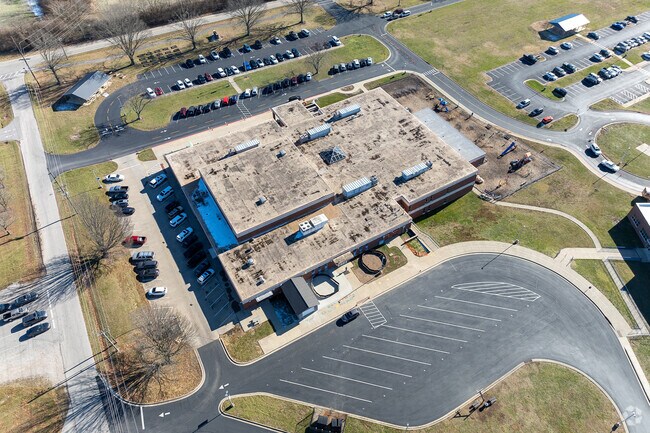 The student population of William G. Conkwright Elementary is 439 and the school serves K-4.