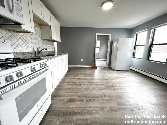 1 Park St unit 1, Boston, MA 02108 - photo 3