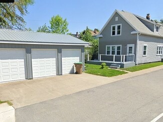 4016 Union Rd Unit rear unit, Cheektowaga, NY 14225