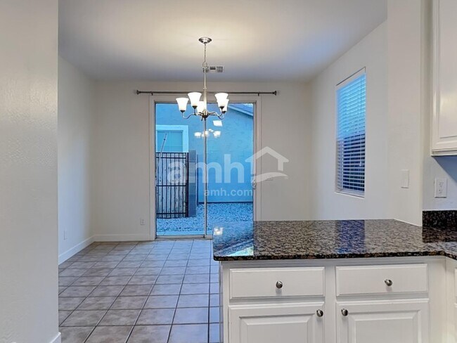 10124 E Isleta Ave, Mesa, AZ 85209 - photo 4