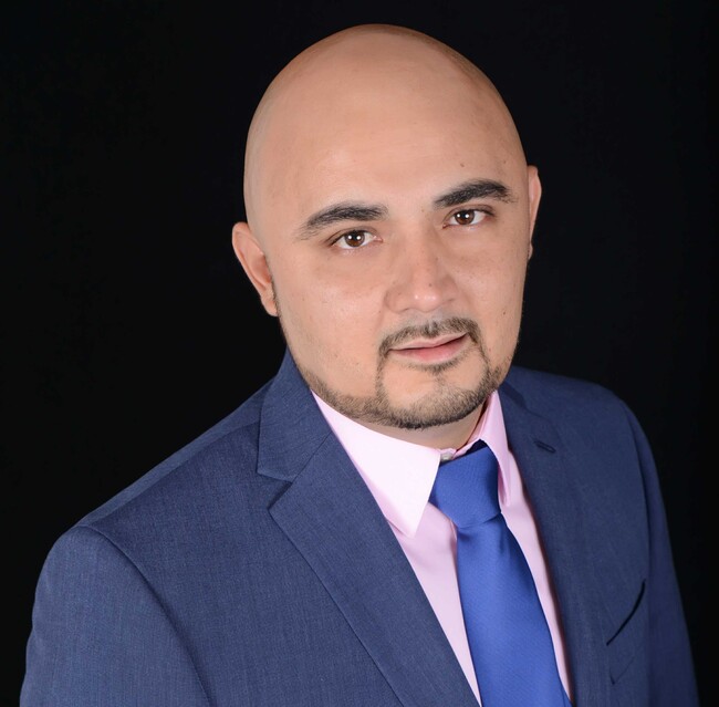 Agent Photo