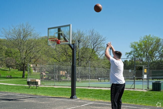 Shoot some hoops at Bluffview Park.