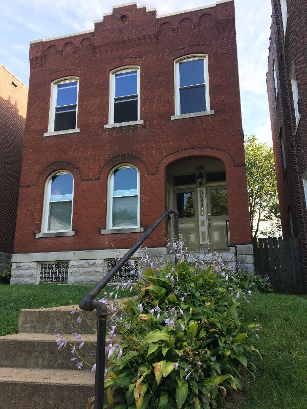 3884 Juniata St Unit 1st fl, Saint Louis, MO 63116